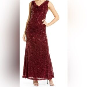 “💋 Vince Camuto Wine Red Sequin Gown – Glam Formal Dress Size 14 ✨ WOW”